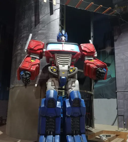 optimus prime cosas raras 11zon | Cosas raras
